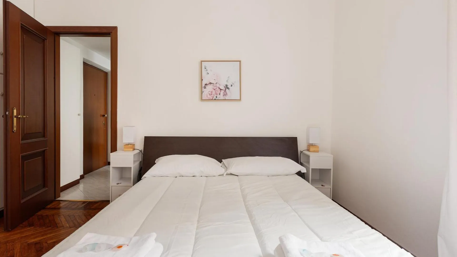 Zara Comfy Apartment - 110M From Istria M5 Mediolan